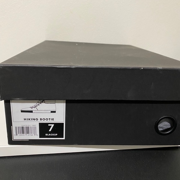 Banana Republic Sherpa Hiking Bootie - Picture 7 of 9